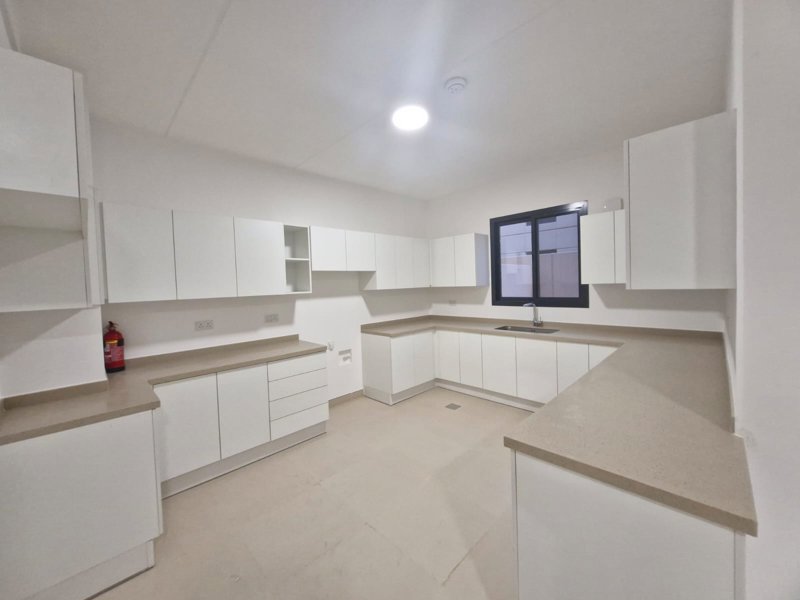 ✨ Luxurious Duplex for Rent in Sedra (Roshn) 🏡 - Image 4