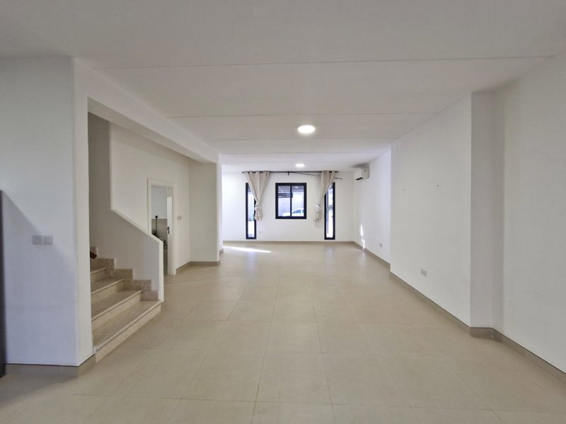  🏡 *Modern Townhouse for Rent in Sedra (Roshn) – Stylish & Family-Friendly* 👨‍👩‍👧‍👦 - Image 10