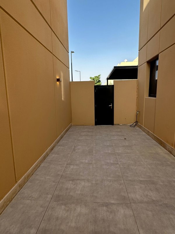 🏡 *Luxury Villa in Sedra – Roshn*   ✨ 300 m² Modern Villa | Elegance Meets Functionality   - Image 7