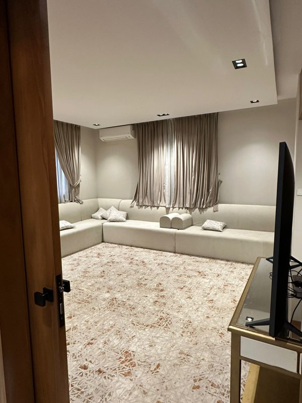 🏡 *Luxury Villa in Sedra – Roshn*   ✨ 300 m² Modern Villa | Elegance Meets Functionality   - Image 8