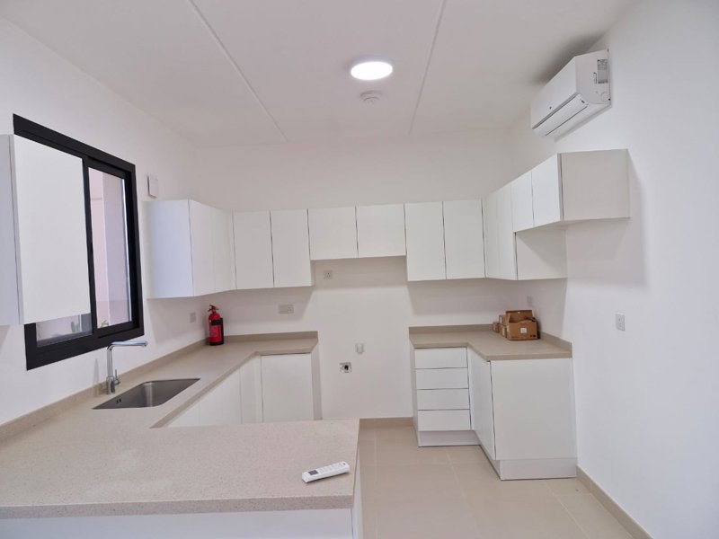 *🏡 Modern Townhouse for Rent in Sedra (Roshn) – Stylish & Family-Friendly 🌟*  - Image 7
