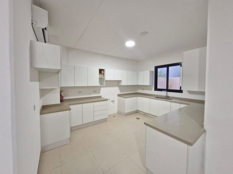 ✨ Luxurious Duplex for Rent in Sedra (Roshn) 🏡 - Image 17