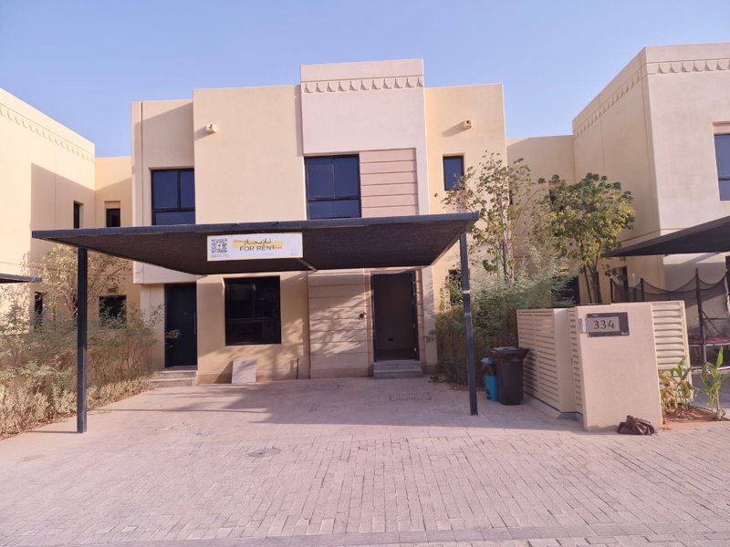 *🏡 Modern Townhouse for Rent in Sedra (Roshn) – Stylish & Family-Friendly 🌟*  