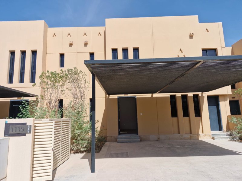 *🏡 Modern Townhouse for Sale in Sedra (Roshn) – Stylish & Family-Friendly 🌟*  