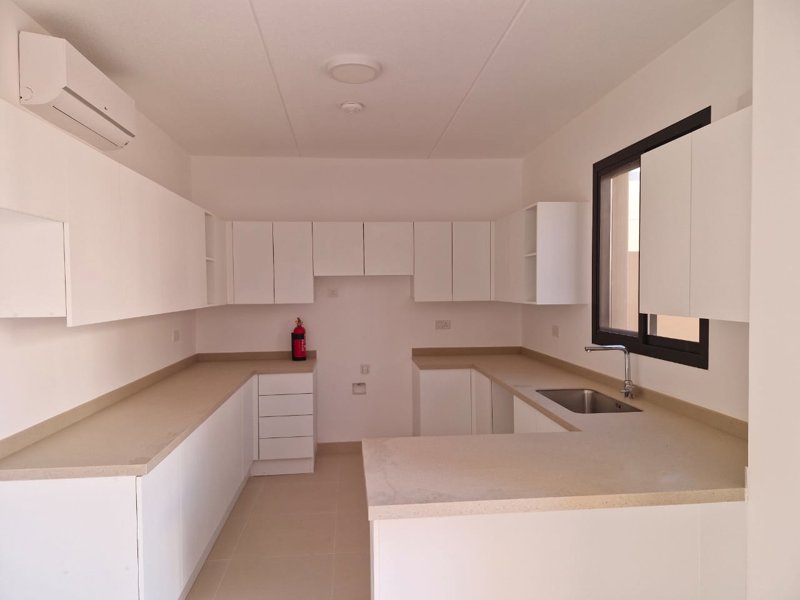*🏡 Modern Townhouse for Sale in Sedra (Roshn) – Stylish & Family-Friendly 🌟*   - Image 4