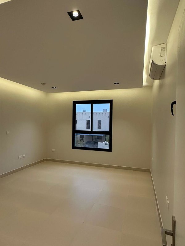 Luxury Duplex in Sedra (Roshn) – Modern Elegance Redefined Experience refined living in a meticulously designed space - Image 9