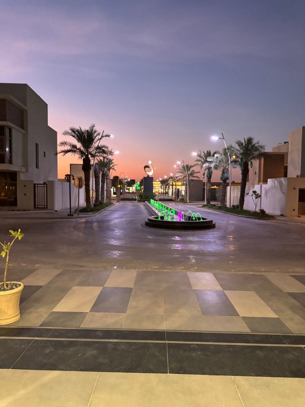 🏡 **3BD Luxurious Villa for Sale in Gated Compound**   - Image 6