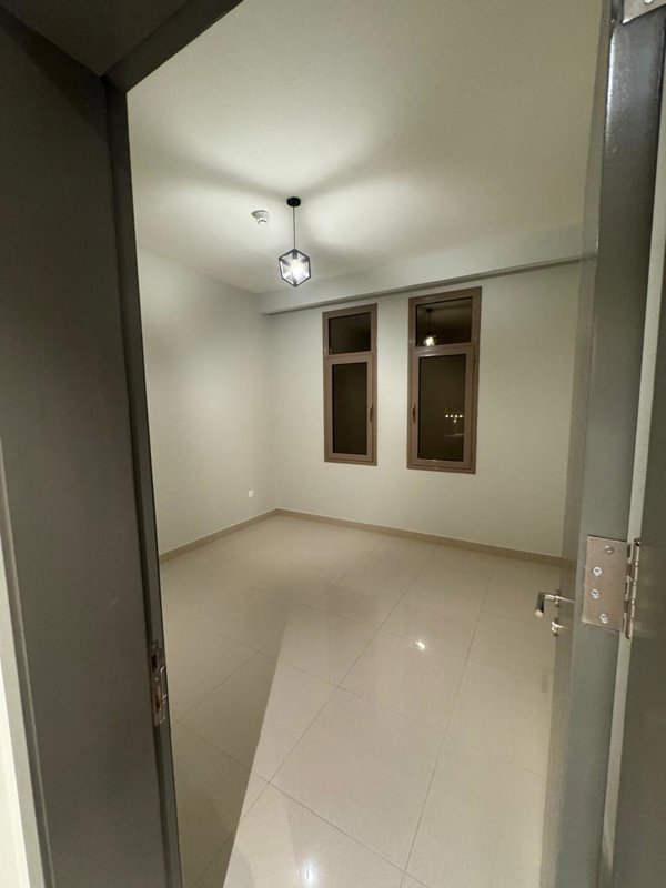 🏡 **3BD Luxurious Villa for Sale in Gated Compound**   - Image 36