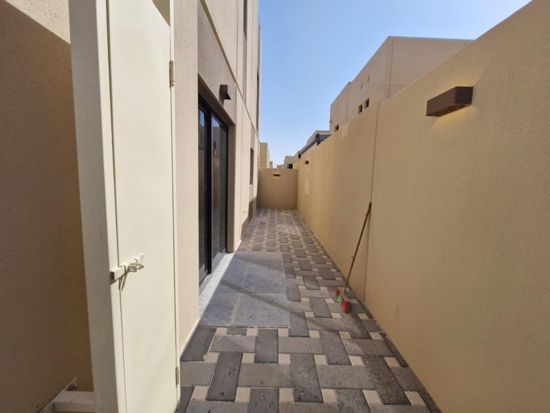 Luxury Duplex in Sedra (Roshn) – Modern Elegance Redefined Experience refined living in a meticulously designed space - Image 18