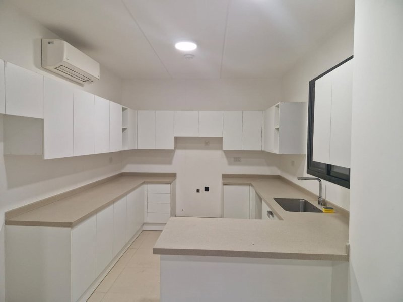 *🏡 Modern Townhouse for Rent in Sedra (Roshn) – Stylish & Family-Friendly 🌟*   - Image 2