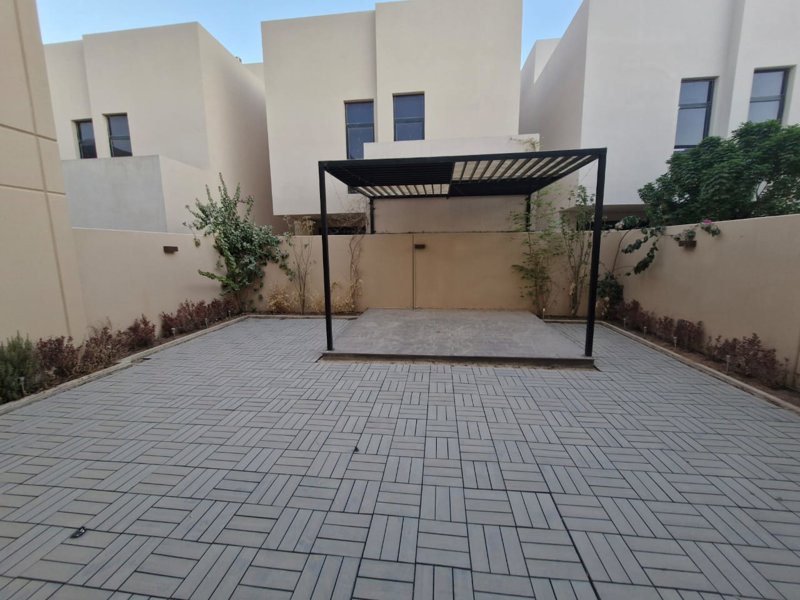 *🏡 Modern Townhouse for Rent in Sedra (Roshn) – Stylish & Family-Friendly 🌟*   - Image 3