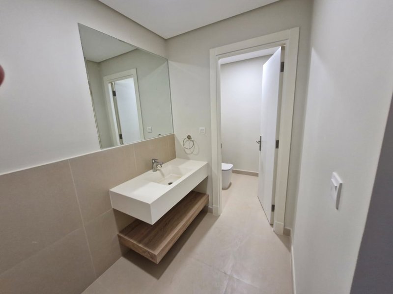  🏰 *Modern Luxury Villa in Sidra District – Roshn*  ✨ Elegantly Half-Furnished ✨ - Image 3