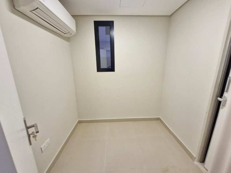  🏰 *Modern Luxury Villa in Sidra District – Roshn*  ✨ Elegantly Half-Furnished ✨ - Image 6