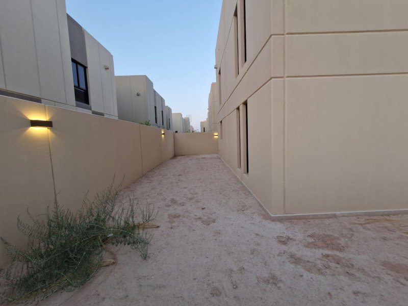  🏰 *Modern Luxury Villa in Sidra District – Roshn*  ✨ Elegantly Half-Furnished ✨ - Image 17