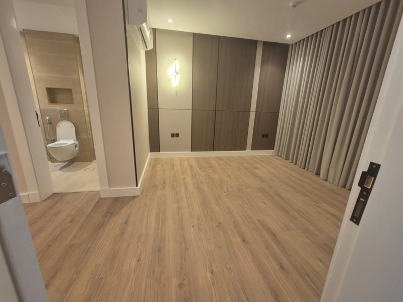 **Apartment for Sale in Al-Ajlan Riviera 30 Project - Al-Arad District** - Image 7