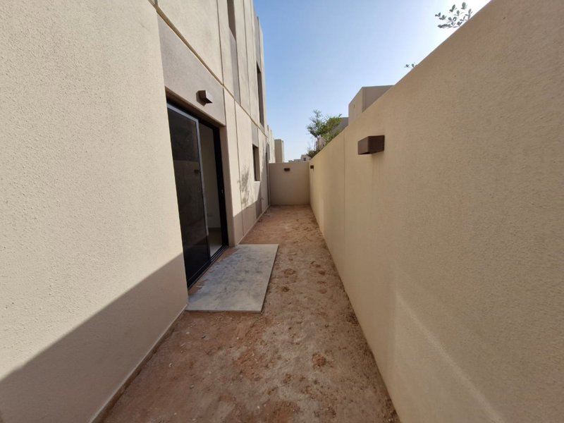 Luxury Duplex in Sedra (Roshn) – Modern Elegance Redefined Experience refined living in a meticulously designed space - Image 8