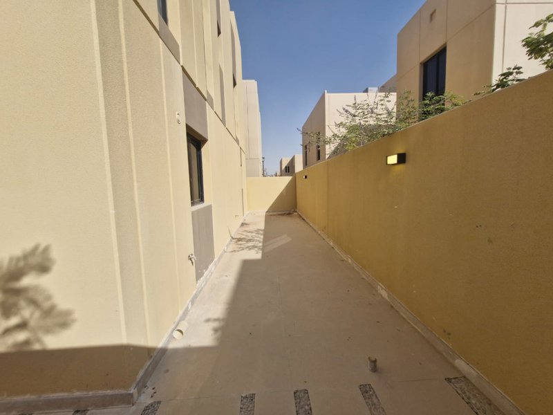 🏡 Elegant Villa in Sidra (ROSHN) | 300m² | Modern Luxury - Image 11
