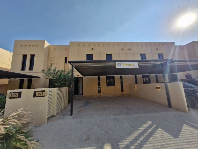 🏡 *Modern Townhouse for Rent in Sedra (Roshn) – Stylish & Family-Friendly* 👨‍👩‍👧‍👦