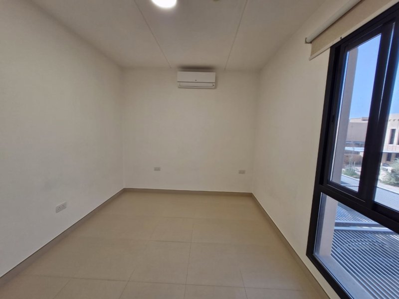 🏡 *Modern Townhouse for Rent in Sedra (Roshn) – Stylish & Family-Friendly* 👨‍👩‍👧‍👦 - Image 10