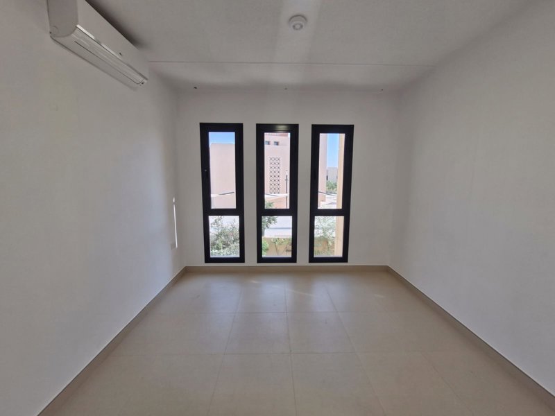 ✨ Luxurious Duplex for Rent in Sedra (Roshn) 🏡 - Image 3