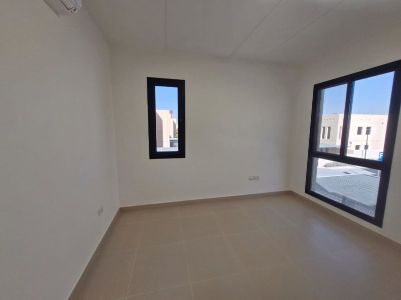 ✨ Luxurious Duplex for Rent in Sedra (Roshn) 🏡 - Image 5