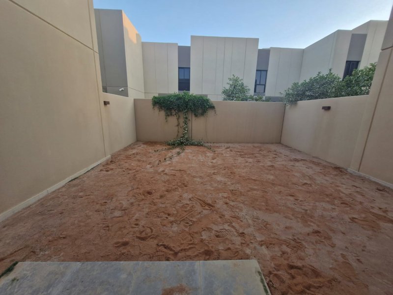 🏡 *Modern Townhouse for Rent in Sedra (Roshn) – Stylish & Family-Friendly* 👨‍👩‍👧‍👦 - Image 10