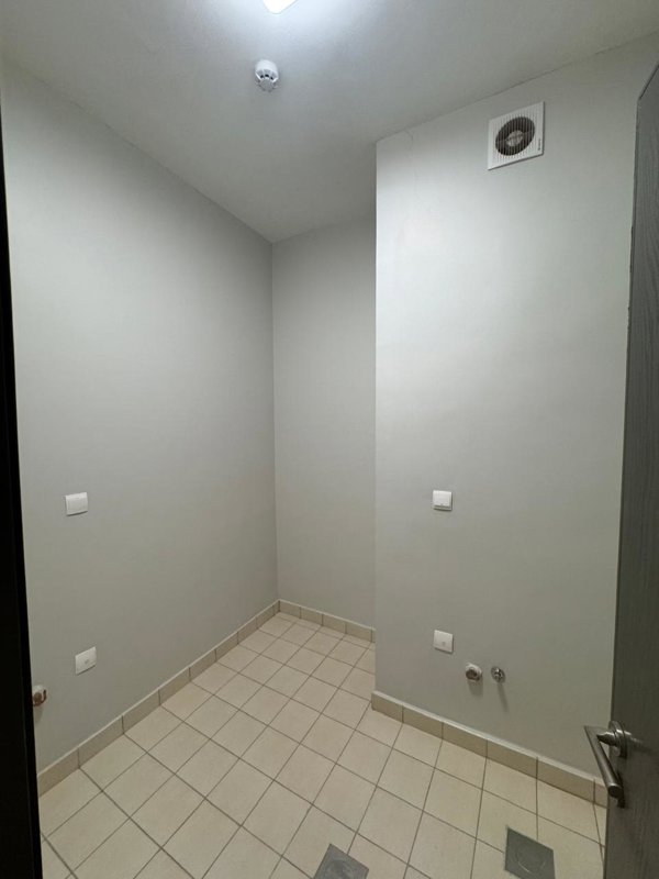 🏡 **3BD Luxurious Villa for Rent in Closed Compound Al-nayifah** 🔒 - Image 42
