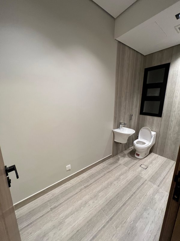 **Luxury Apartment for Rent in King Fahd District - Ground Floor** 🏡 - Image 5