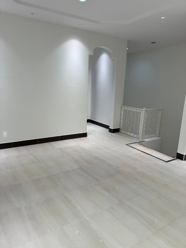 🏠 Duplex Apartment for Rent – Al Nozha District**   - Image 13