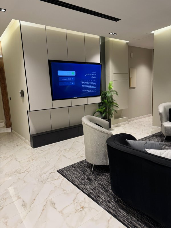 🏡 **Luxury Apartment for Annual Rent**   (Al-Qirwan District - **Fully Furnished**)  - Image 3