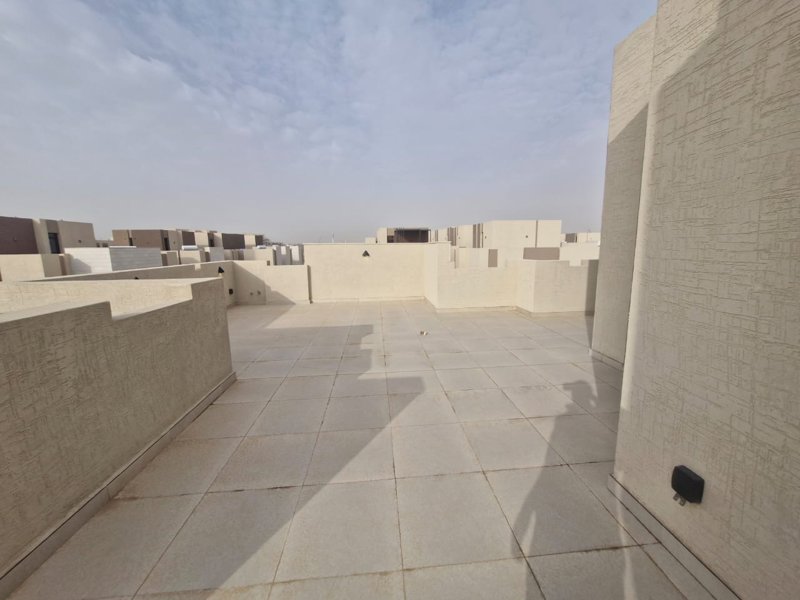 **Modern Luxury Villa for Rent fully furnished in "Etual Roshan" Project – Signed by Elie Saab** 🏡✨   - Image 15