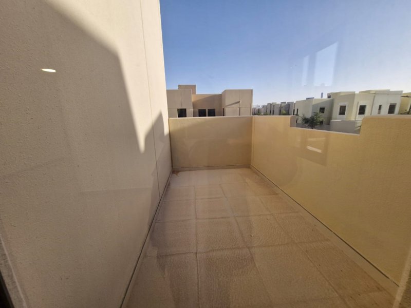  🏰 *Modern Luxury Villa in Sidra District – Roshn*   ✨ 400 sqm - Image 17