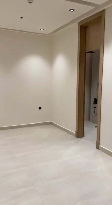 🏡 A distinguished apartment located in Al Narjis, one of the most prestigious neighborhoods in Riyadh for - Image 6
