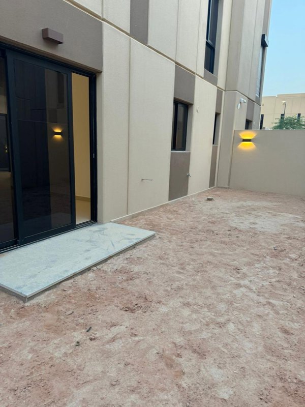 Luxury Duplex in Sedra (Roshn) – Modern Elegance Redefined Experience refined living in a meticulously designed space - Image 9