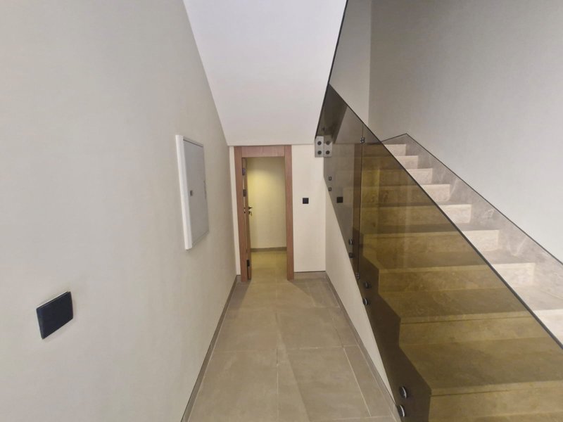 **Luxury Villa for Rent in Rital Ewan District, Roshan Front 🏡** - Image 4