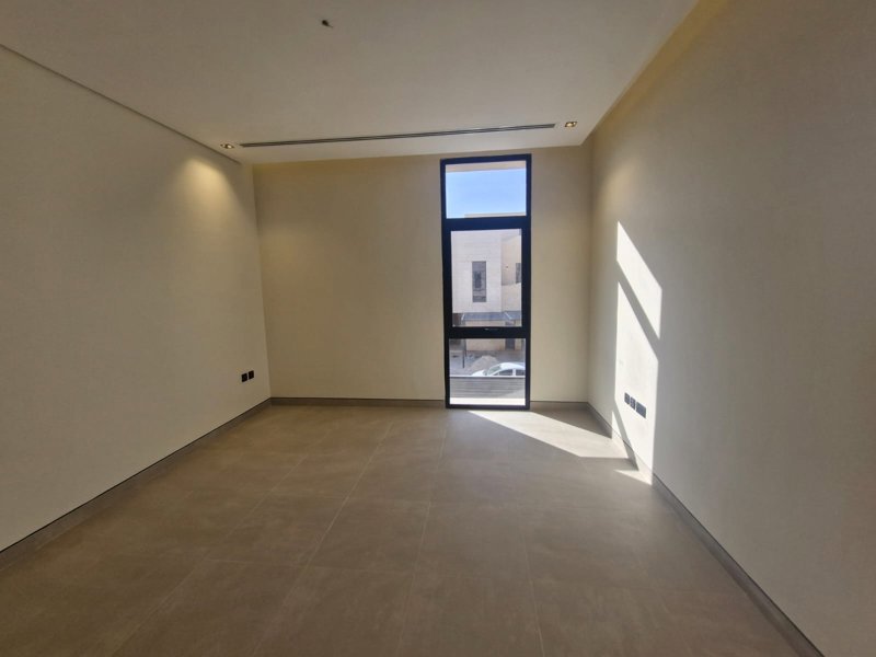 **Luxury Villa for Rent in Rital Ewan District, Roshan Front 🏡** - Image 19