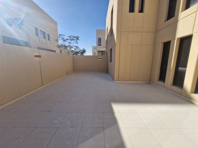 ✨ Luxurious Duplex for Rent in Sedra (Roshn) 🏡 - Image 6
