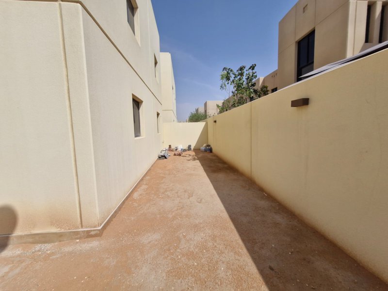 🏡 *Luxury Villa in Sedra – Roshn*    300 m² Modern Villa | Elegance Meets Functionality   - Image 3