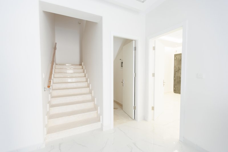Modern Luxury Villa for Rent in Sedra Roshn 🏡✨ Contemporary Design | Premium Finishes | Prime Location 🔑🌿 - Image 21