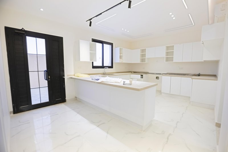Modern Luxury Villa for Rent in Sedra Roshn 🏡✨ Contemporary Design | Premium Finishes | Prime Location 🔑🌿 - Image 23
