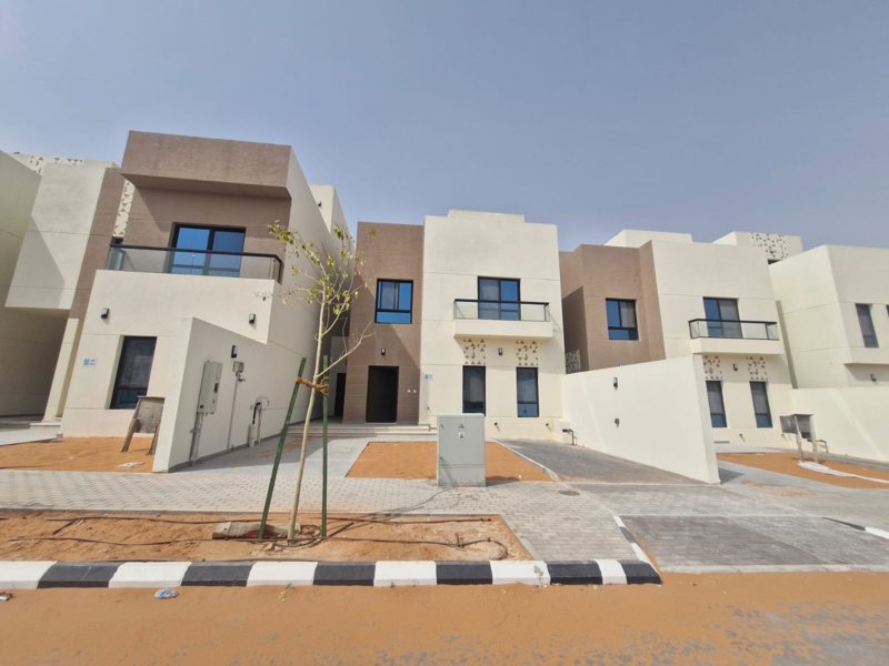🏡 Tilal Homes Project – Al Narjis District Modern luxury villas ✨ designed to match your refined taste and offer a premium lifestyle 💫