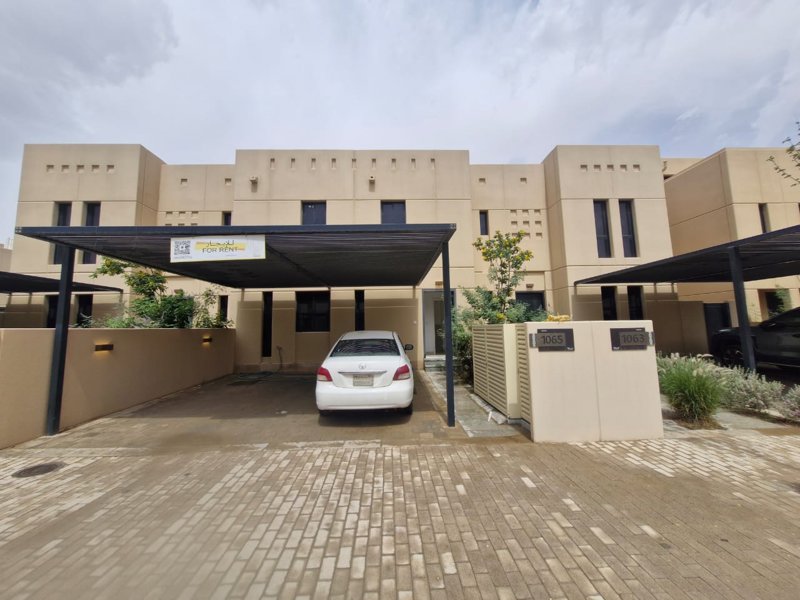 🏡 *Modern Townhouse for Rent in Sedra (Roshn) – Stylish & Family-Friendly* 👨‍👩‍👧‍👦