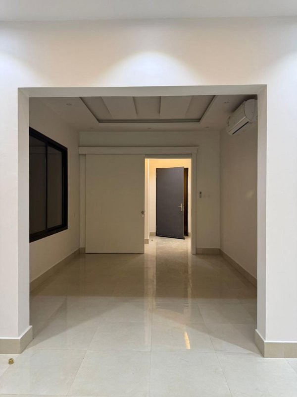 🏡 Duplex Villa for Rent – Al Arid District - Image 16