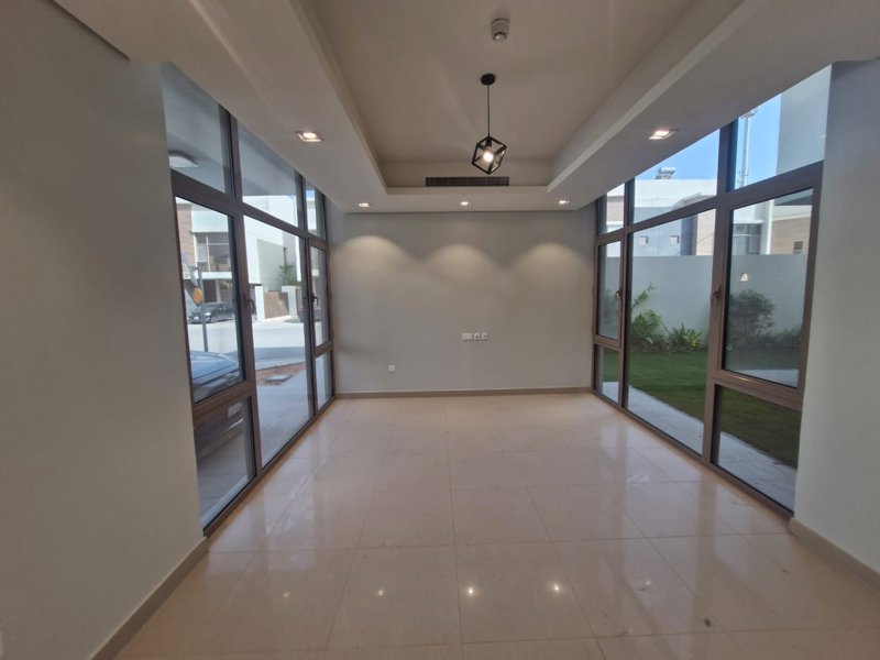 🏡 Corner Residential Villa for Rent in a Gated Compound - Image 5