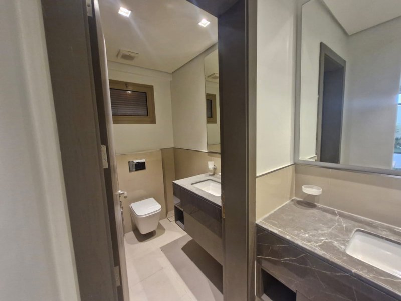 🏡 Corner Residential Villa for Rent in a Gated Compound - Image 9