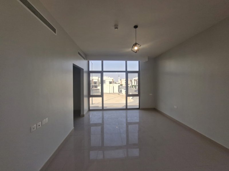 🏡 Corner Residential Villa for Rent in a Gated Compound - Image 14
