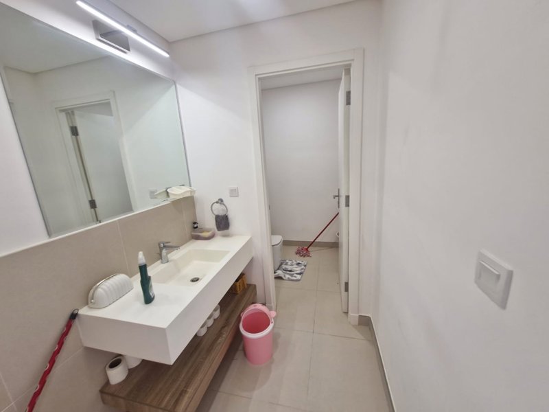 🏰 **Modern Luxury Villa | Sidra District – Roshn**   - Image 2