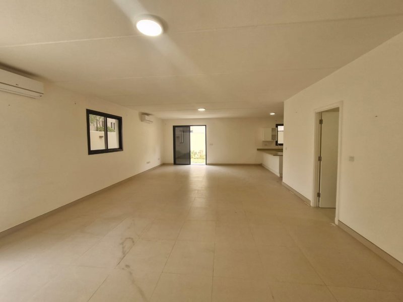 🏰 **Modern Luxury Villa | Sidra District – Roshn**   - Image 5