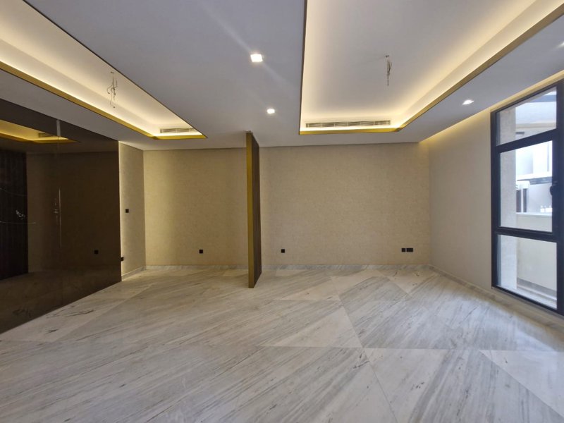 🏡 Luxury Villa for rent in “Atual Roshn” – Modern Design with Elie Saab Signature Touch - Image 11