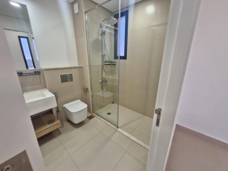 🏰 **Modern Luxury Villa | Sidra District – Roshn - Image 12
